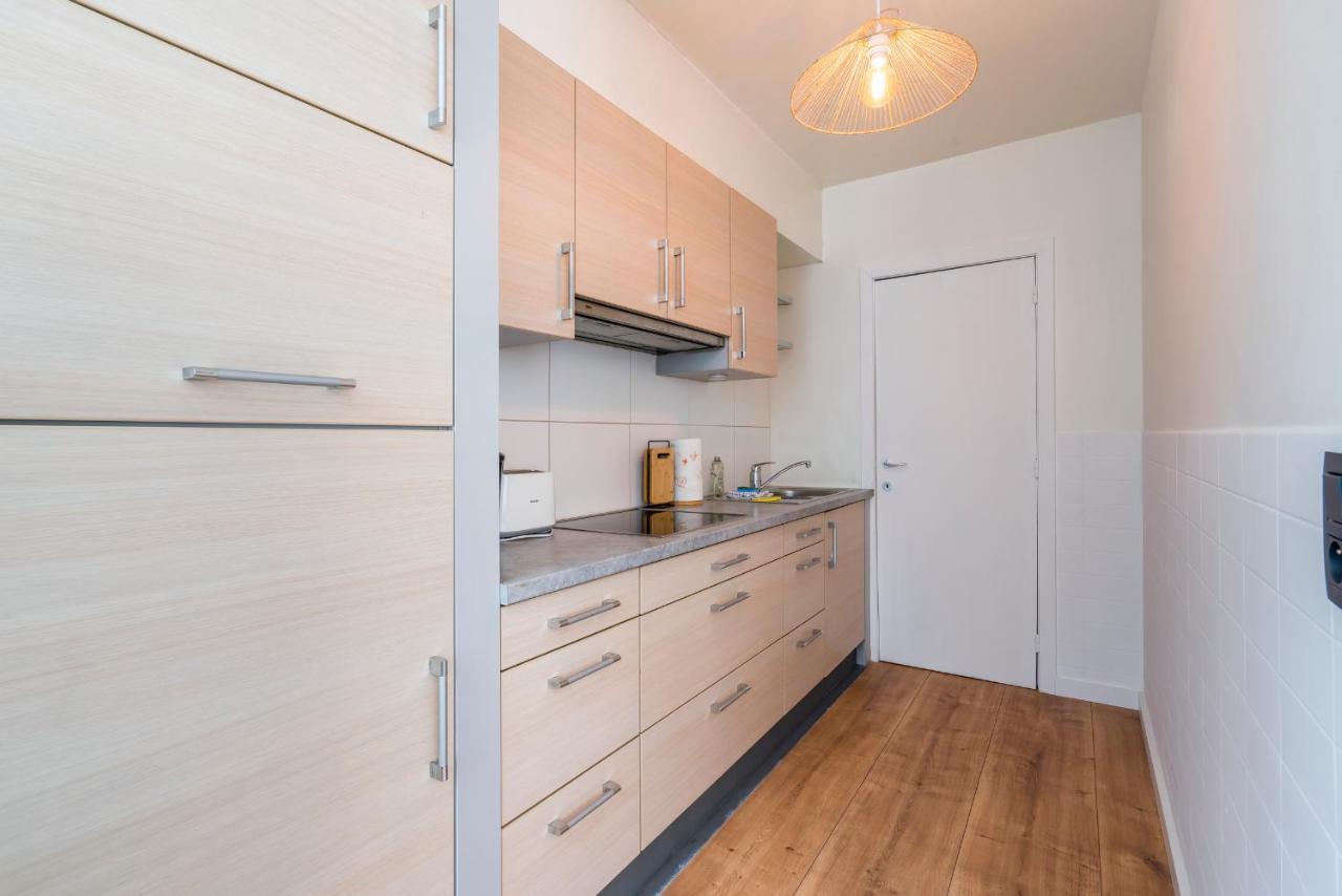 Ruim En Warm Appartement In De Winkelstraat Van Oostende Zewnętrze zdjęcie