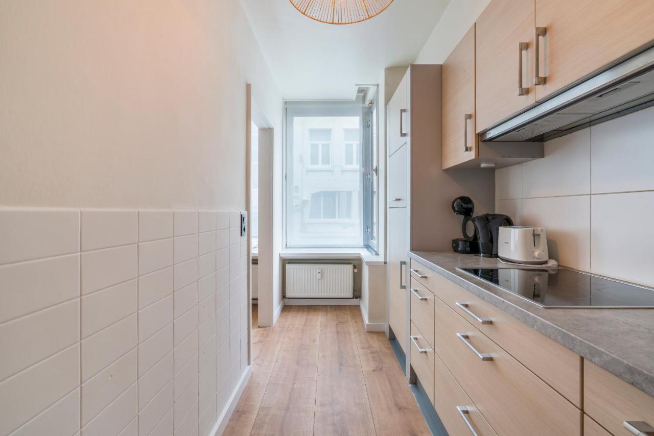 Ruim En Warm Appartement In De Winkelstraat Van Oostende Zewnętrze zdjęcie