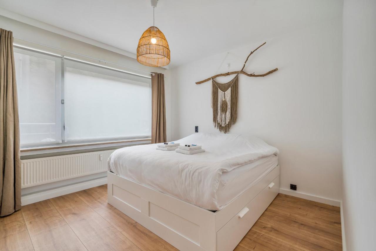 Ruim En Warm Appartement In De Winkelstraat Van Oostende Zewnętrze zdjęcie